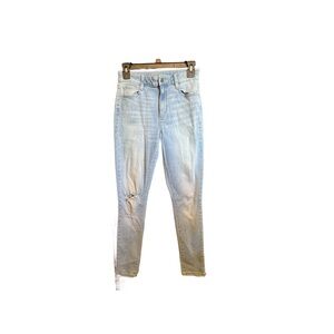 Arizona Jean Company Light Blue Skinny Jeans
